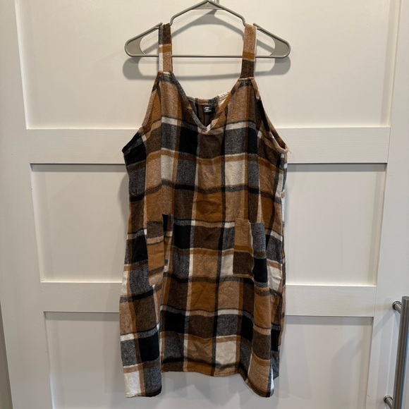 SHEIN Dresses & Skirts - Plaid Sleeveless 3XL Dress - Brown and Black